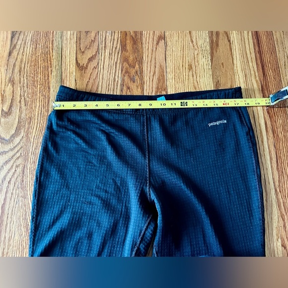 PATAGONIA - Men’s Polartec base layer pants -  large - black - Picture 7 of 10